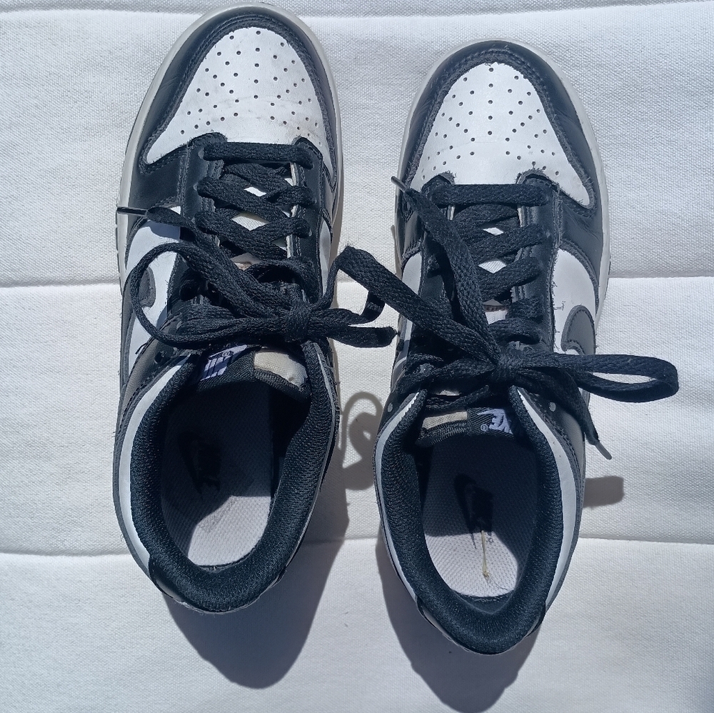 Nike Leather Dunk Low, Georgetown size 5Y - Picture 2 of 6